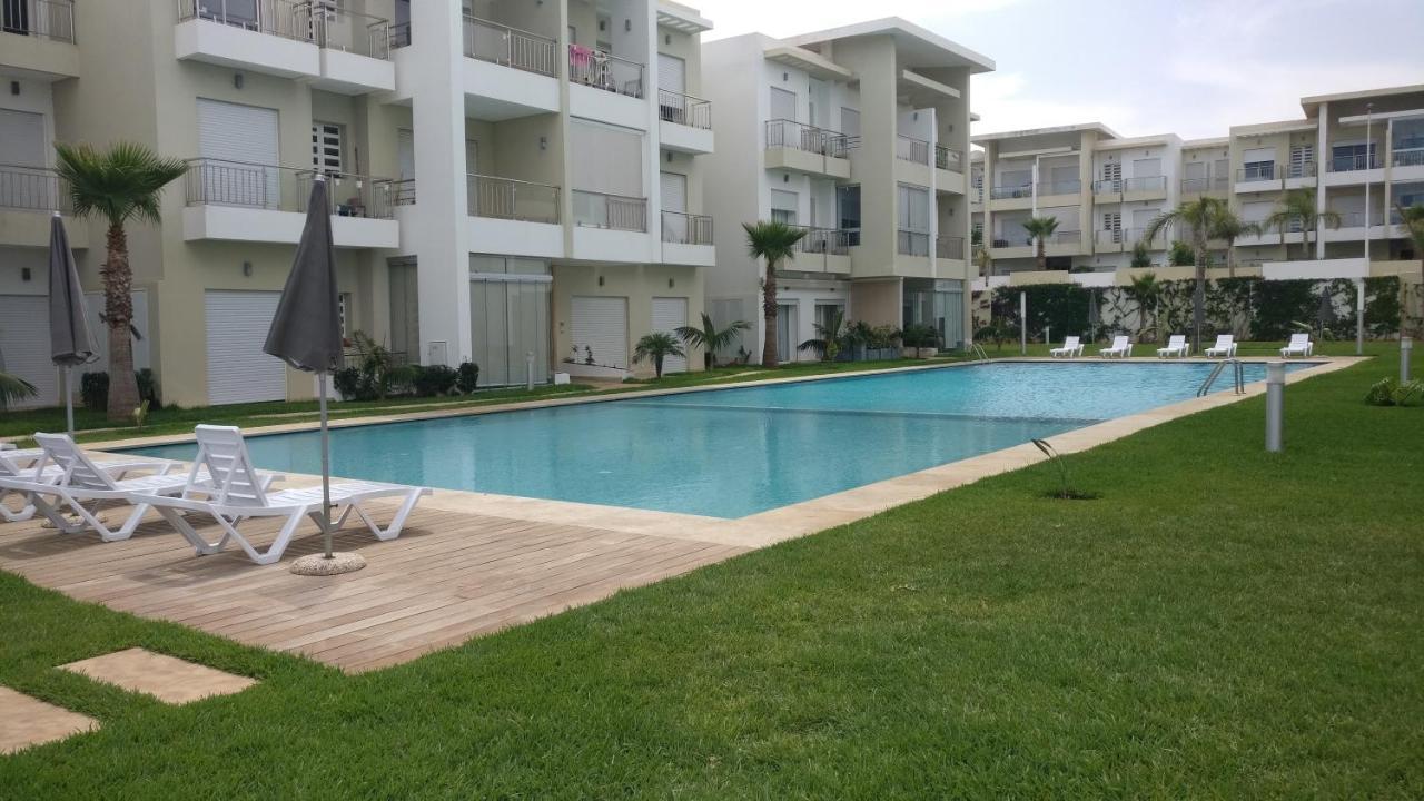 Apartamento Casabay Appart Vue Sur Piscine Sidi Rahal  Exterior foto